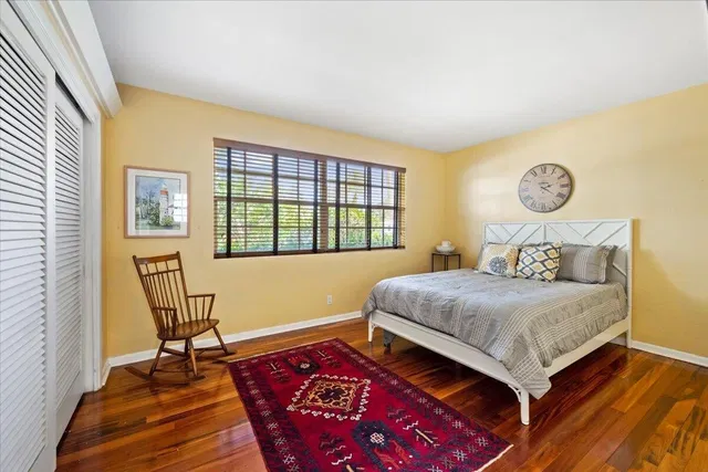 Residence photo 12