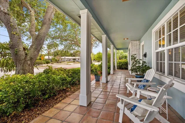 Residence photo 18