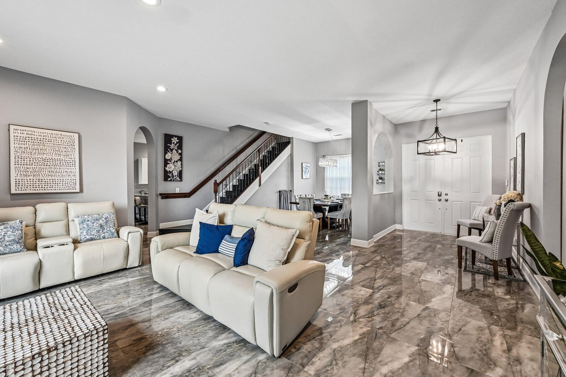 Residence photo 5