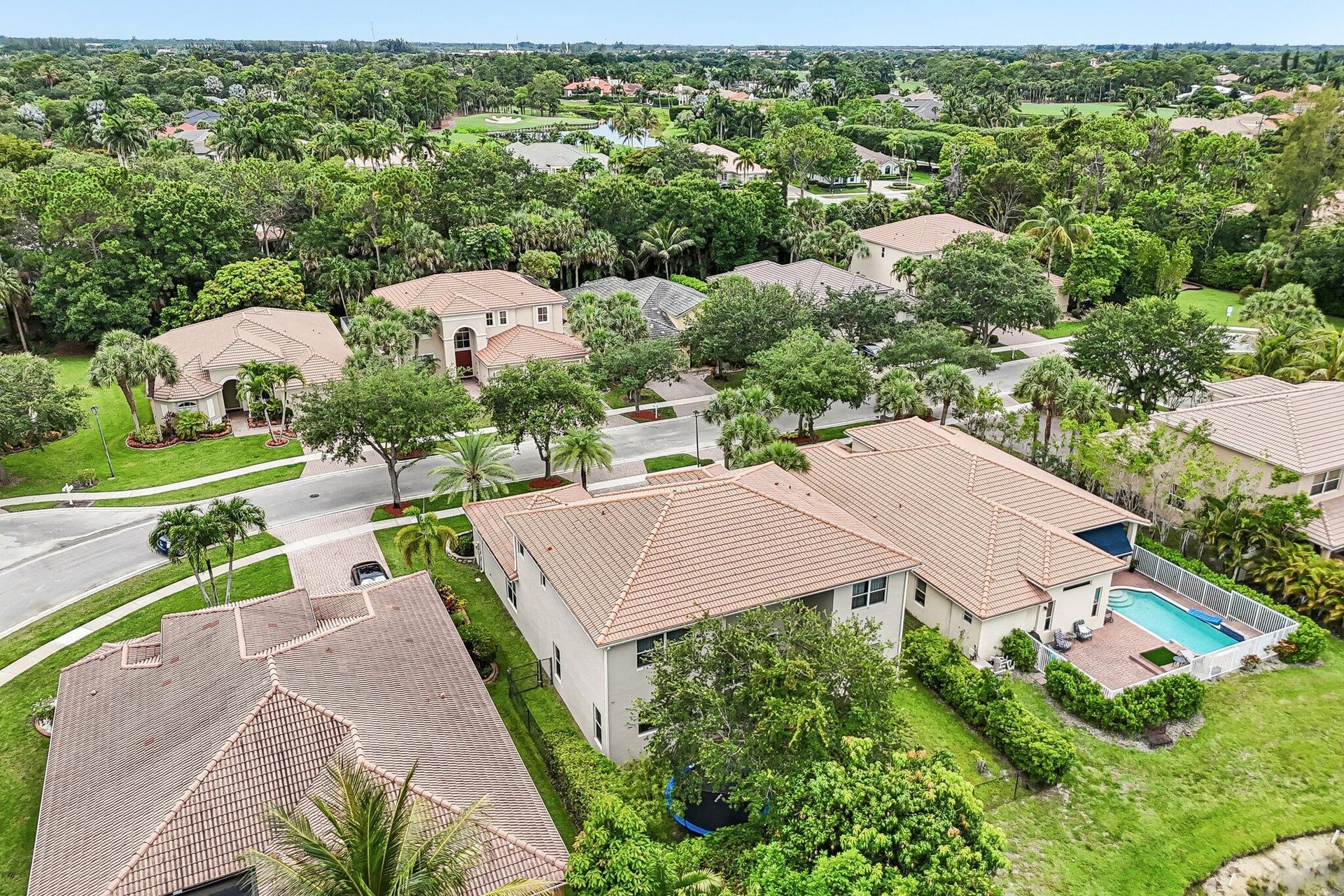Residence photo 63