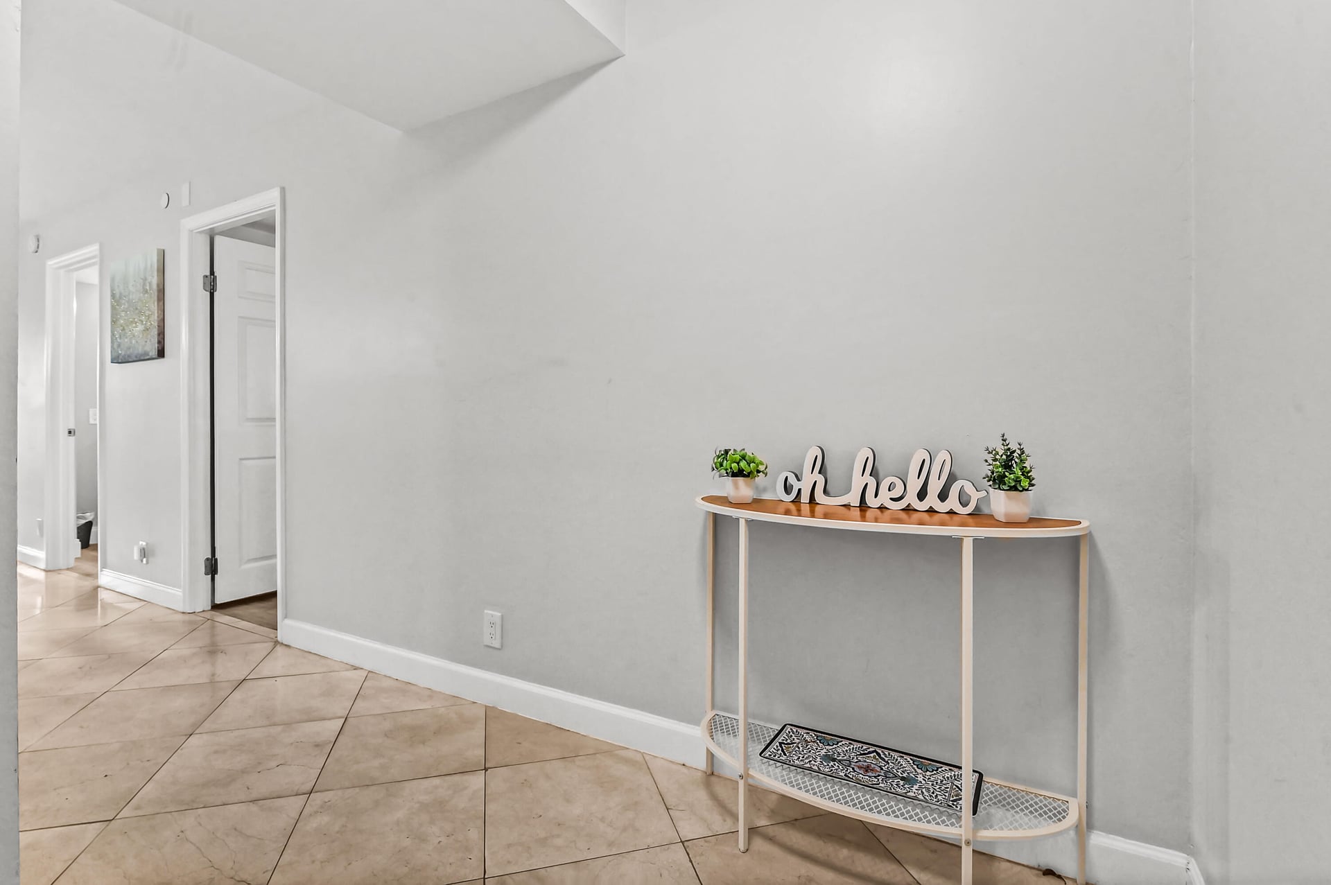 Unit 124 photo 6