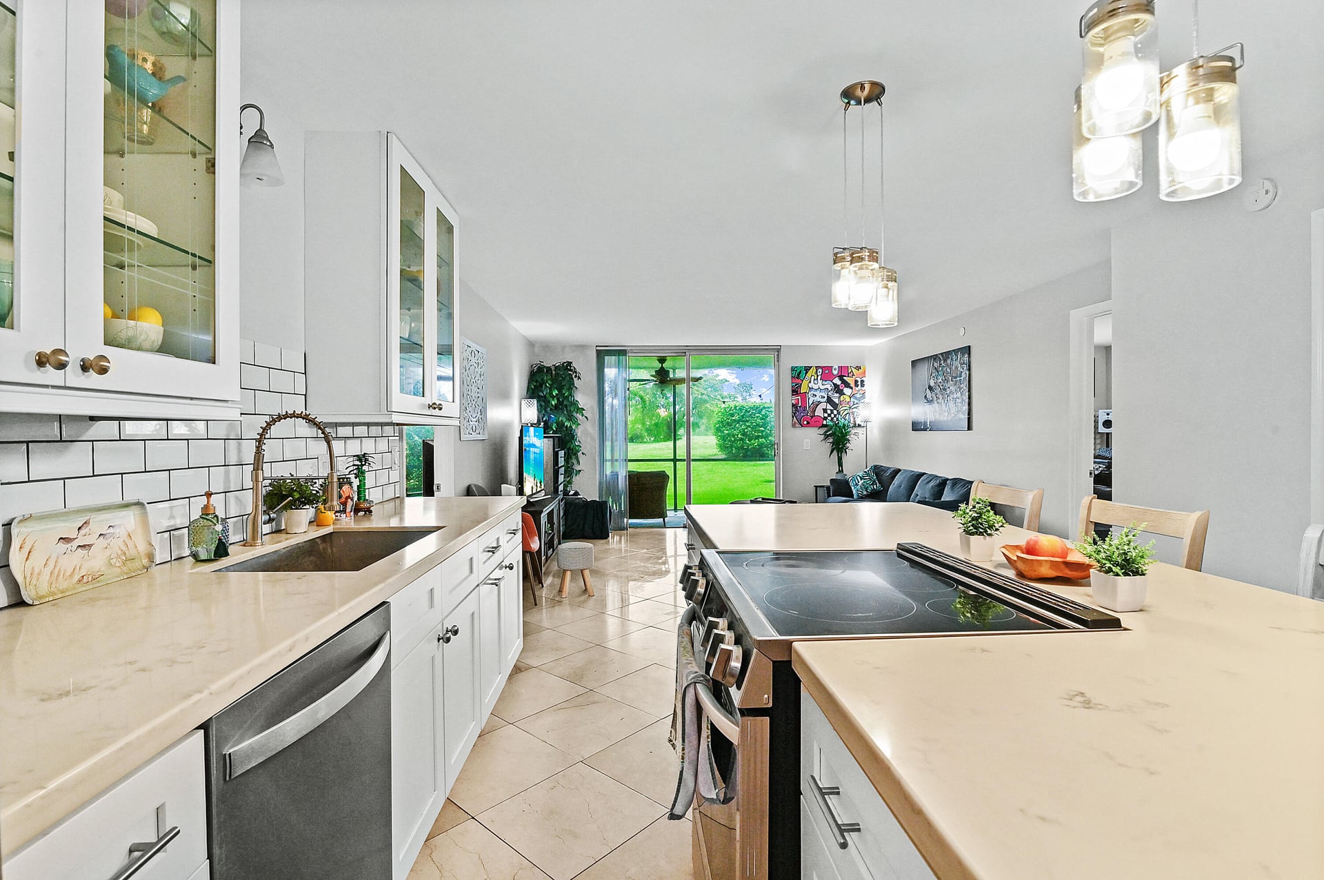 Unit 124 photo 12