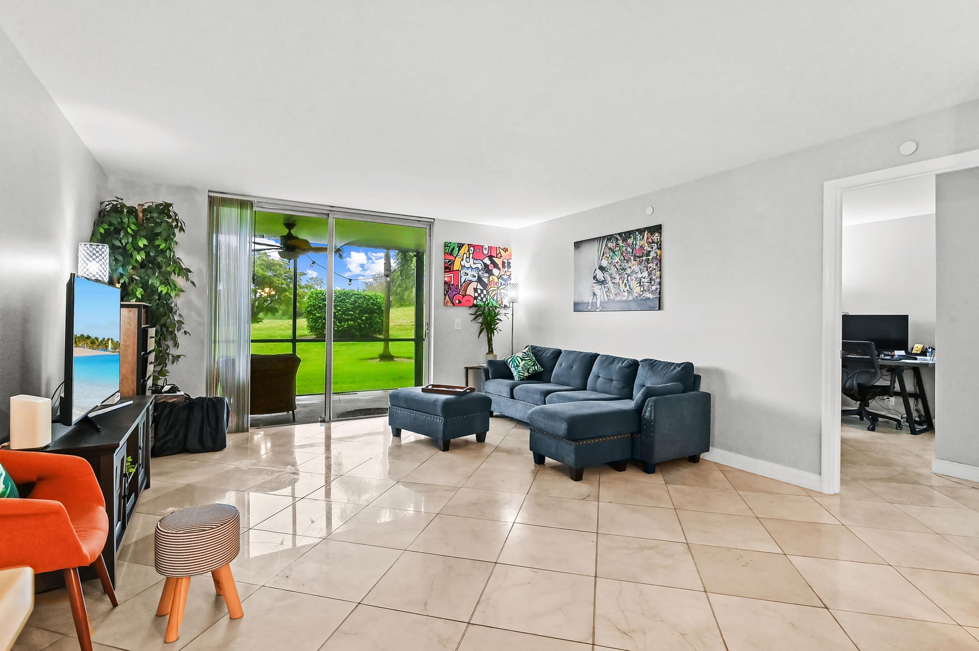 Unit 124 photo 15