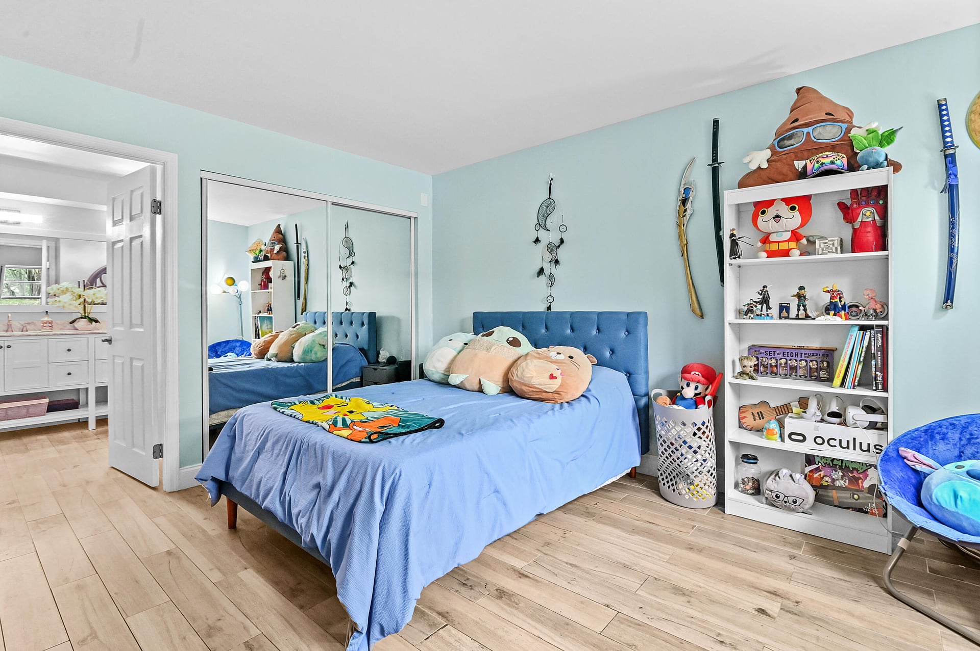 Unit 124 photo 23