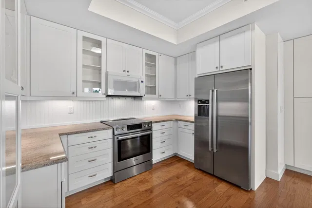 Residence photo 18