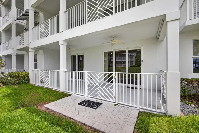 Residence photo 30