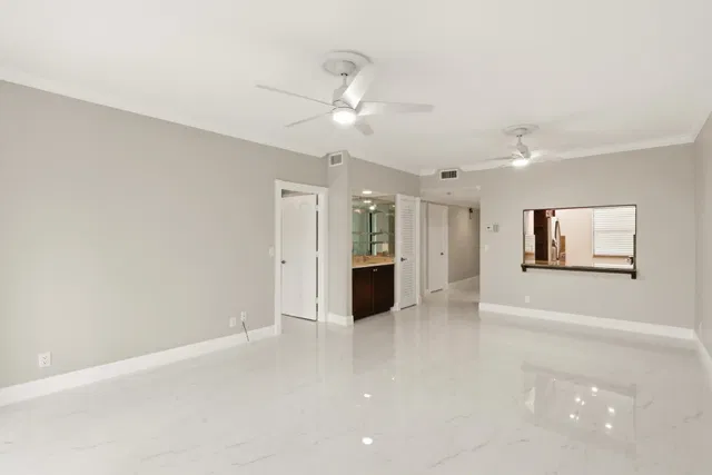 Singer Island Unit 206 photo 11