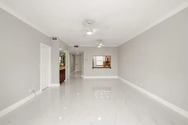 Singer Island Unit 206 photo 12