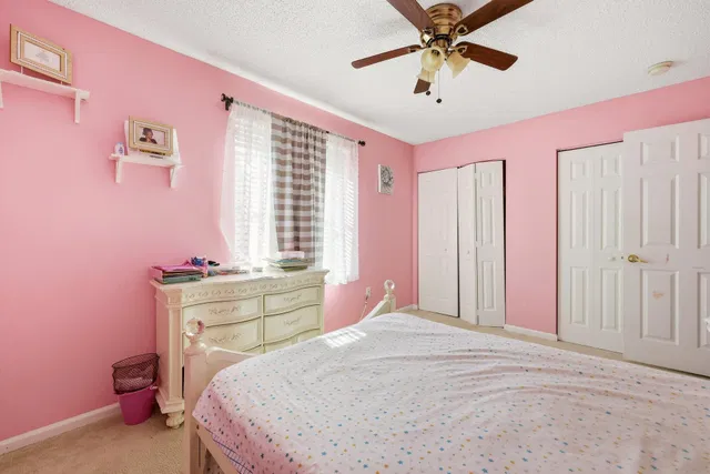 Residence photo 15