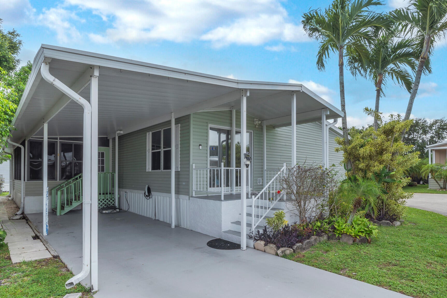 Residence photo 6