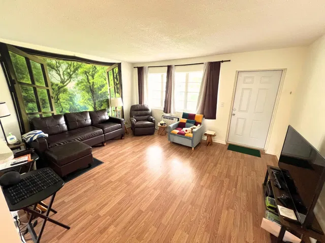  Unit 124 photo 11