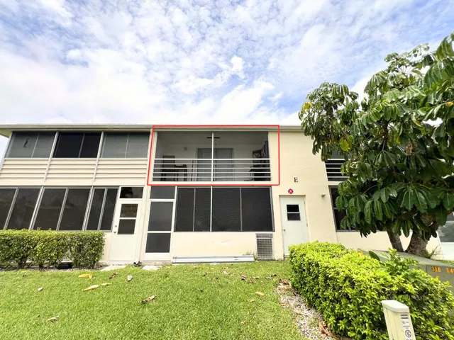  Unit 124 photo 12