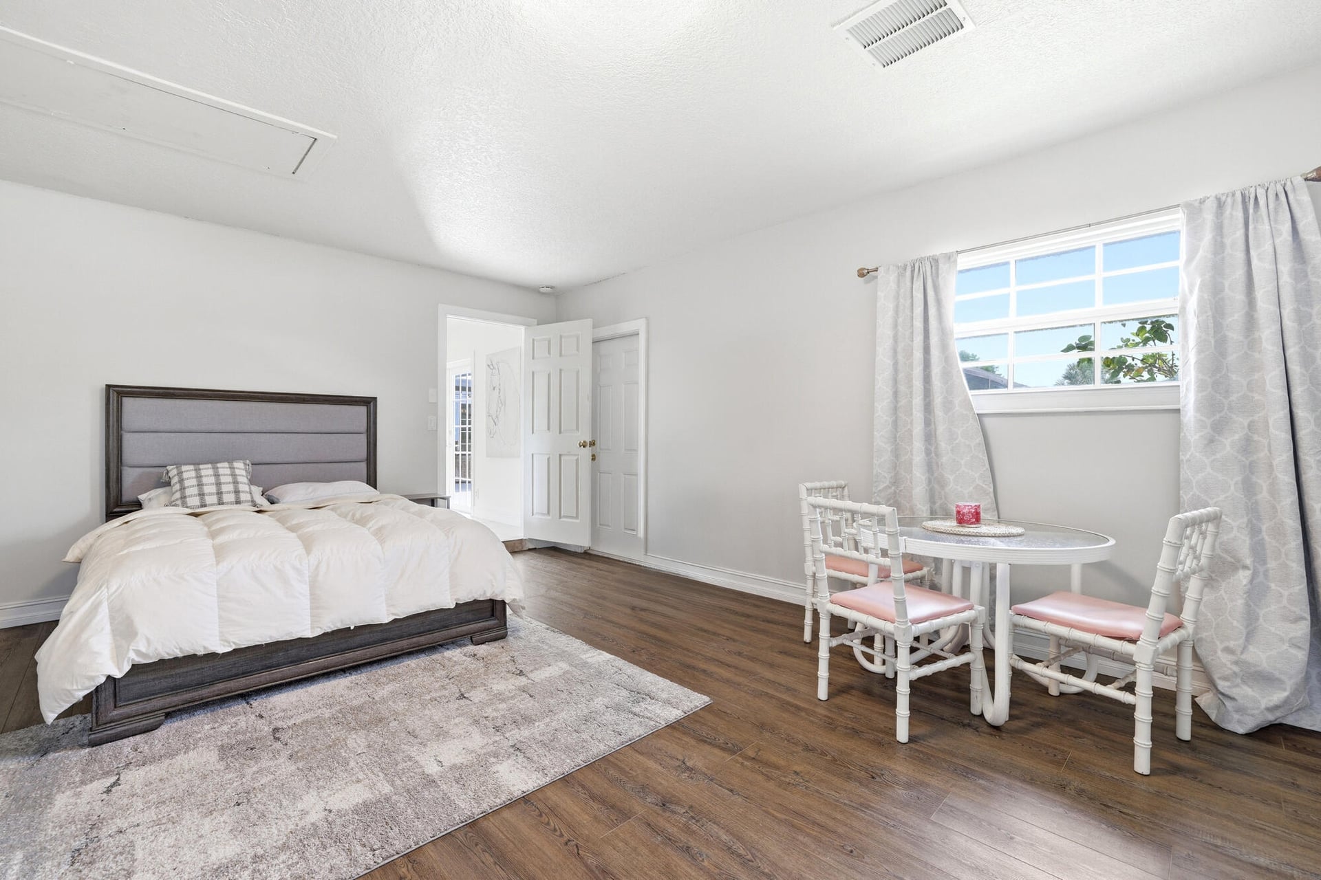 Residence photo 20