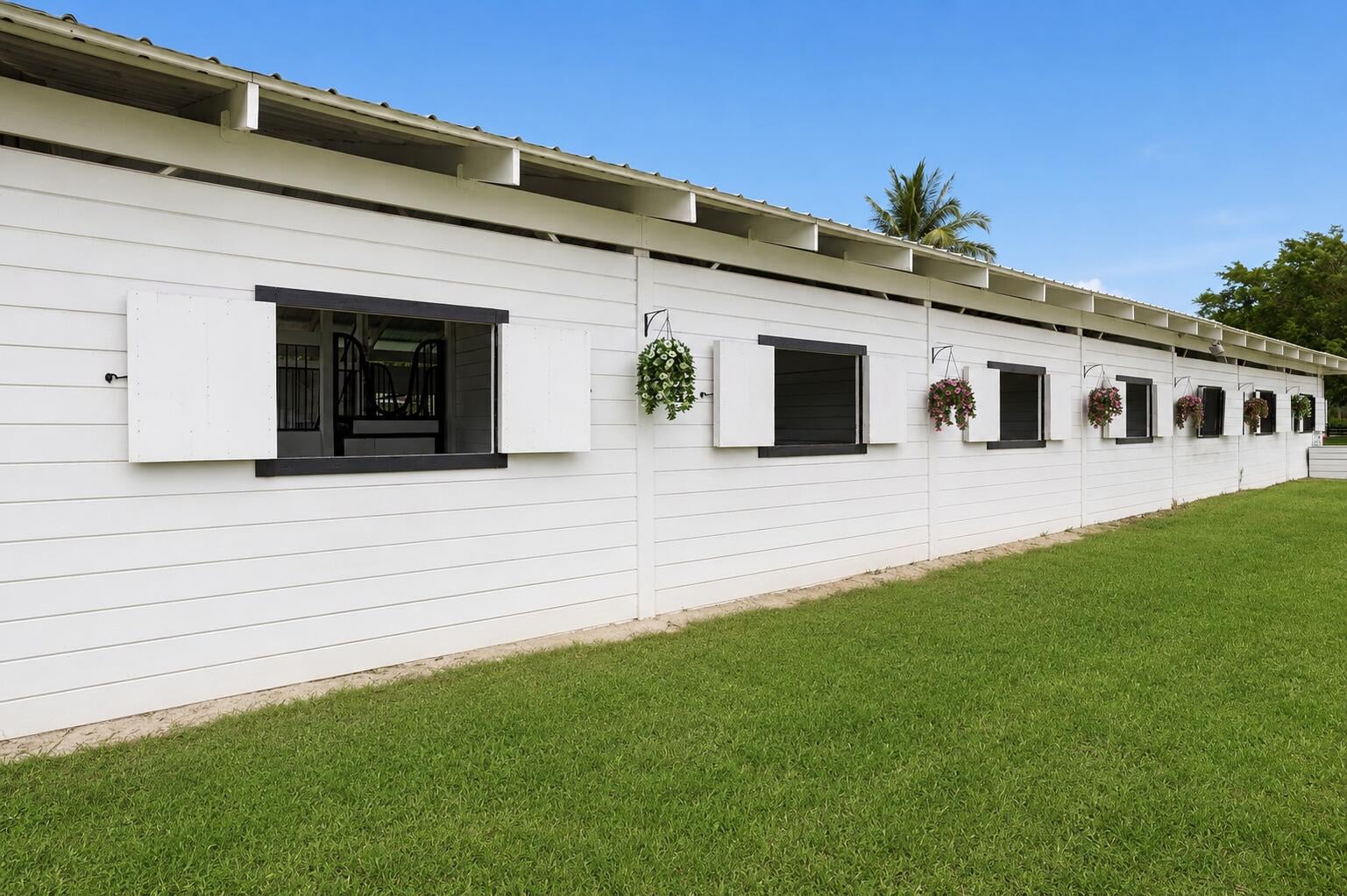 Residence photo 25