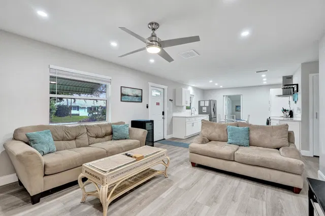 Residence photo 15