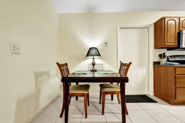 Residence photo 18