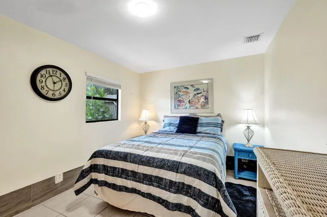 Residence photo 20