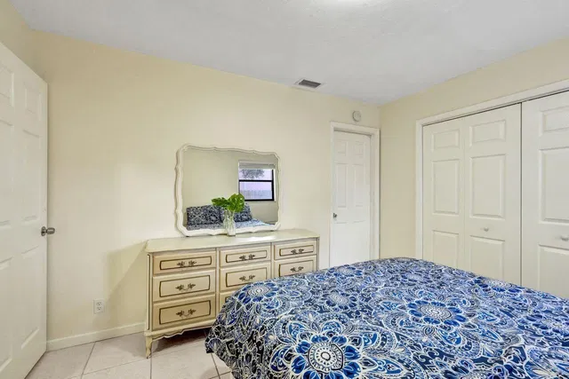 Residence photo 26