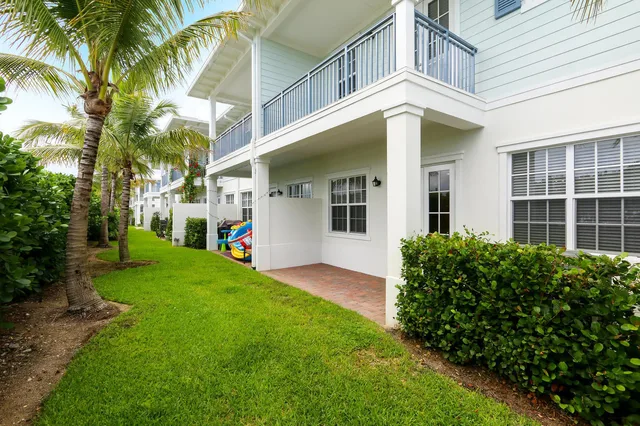 Residence photo 23