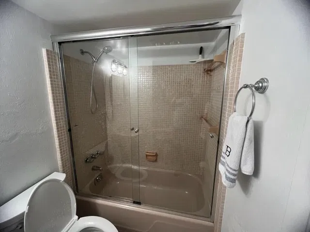 Unit 210 photo 13