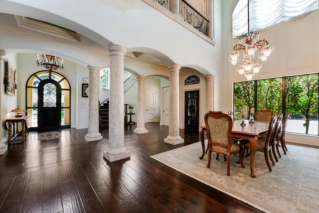 Heritage Oaks Residence photo 41