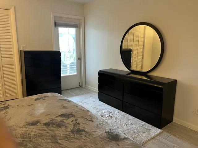 Unit 210 photo 10
