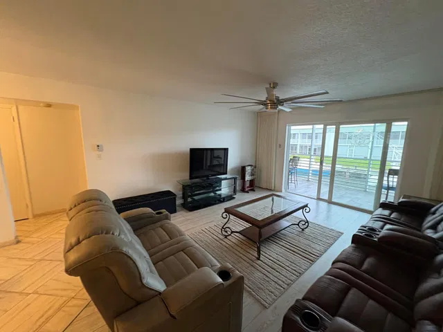 Unit 210 photo 29