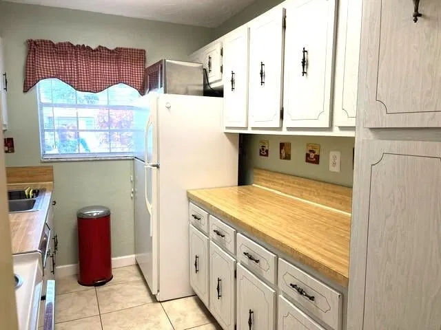  Unit D photo 6