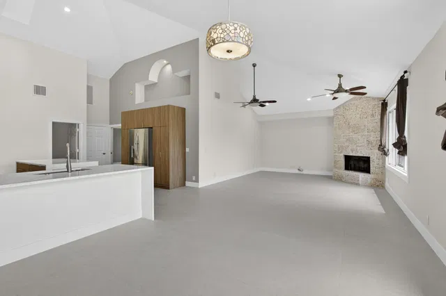 Stonewal Estates Residence photo 27