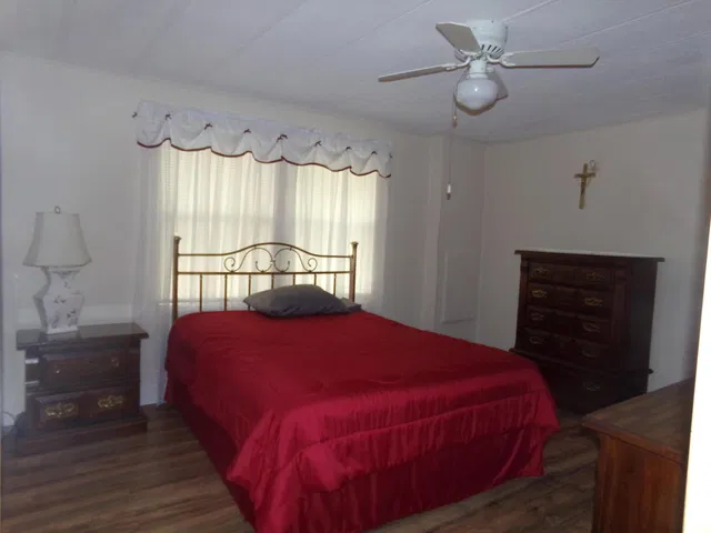 Residence photo 16