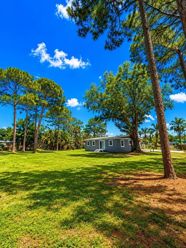Residence photo 4
