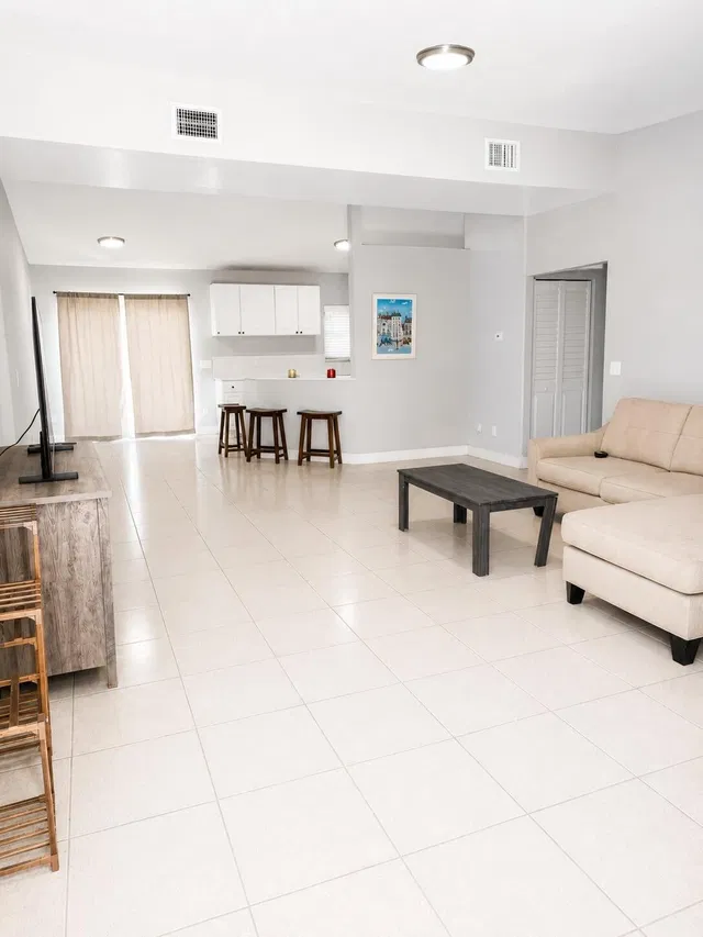 Residence photo 11