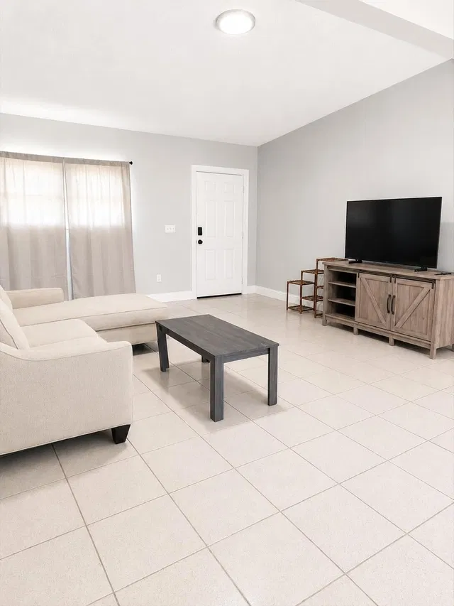 Residence photo 13