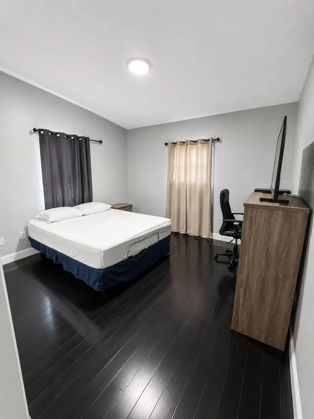 Residence photo 19