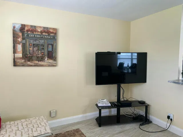 Residence photo 4