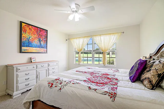  Residence photo 12