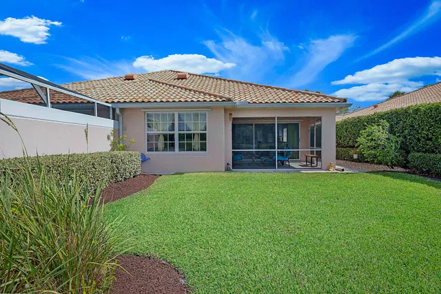  Residence photo 20