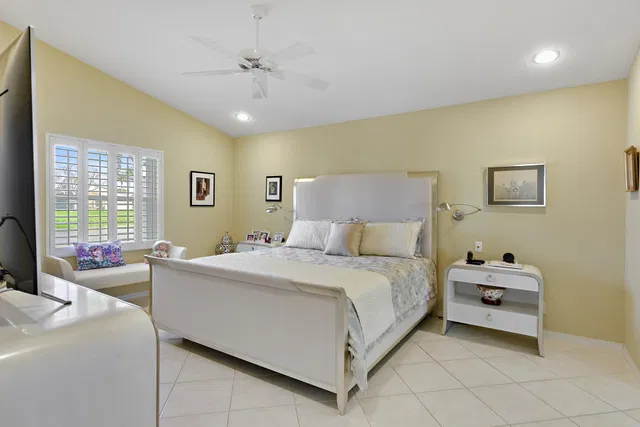 Residence photo 26