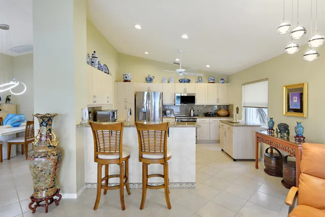 Residence photo 33