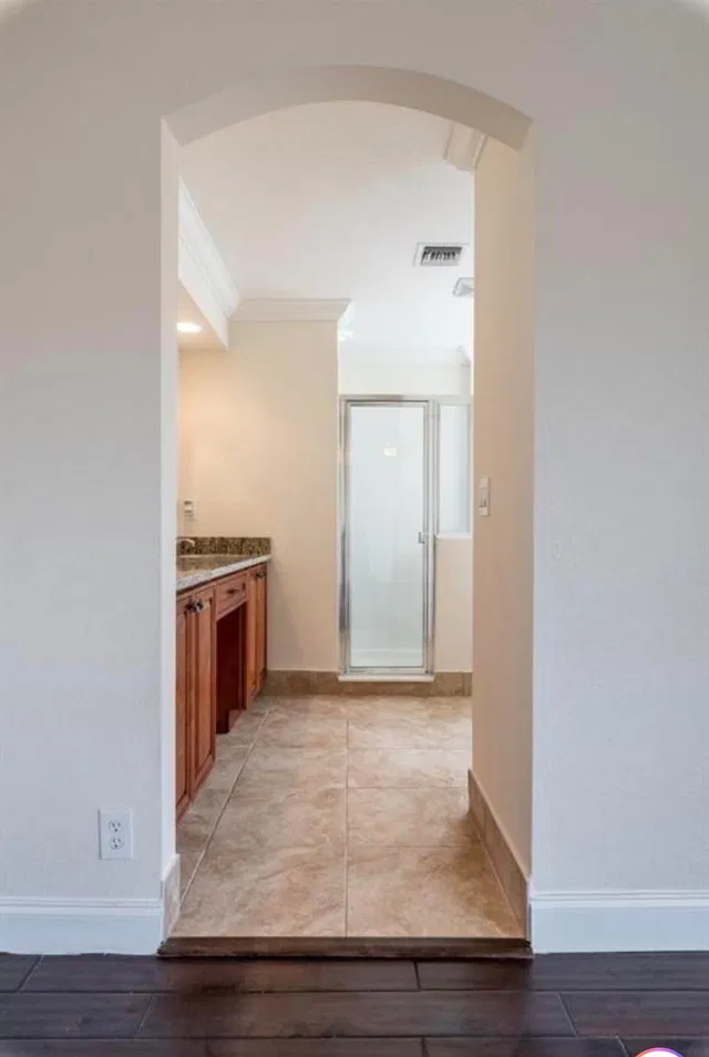 Residence photo 8