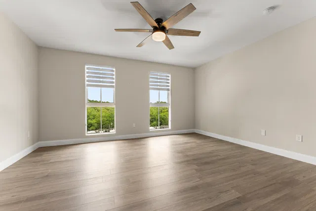  Residence photo 21