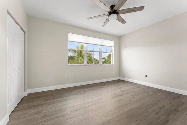  Residence photo 26