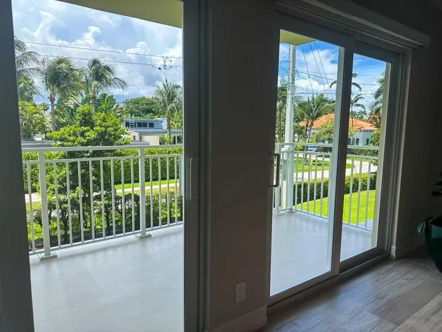 Boca Raton Unit 2b photo 6