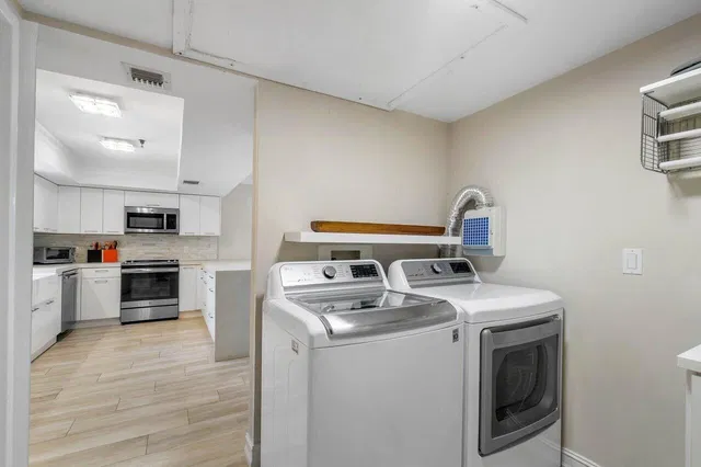 Boca Raton Unit 2b photo 19