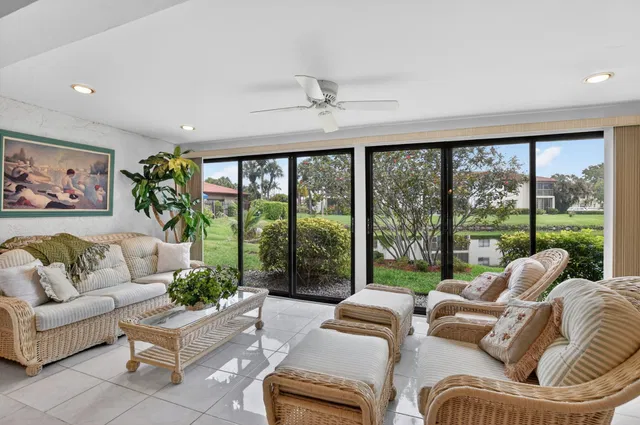 Boca Lago Country Club Homes Unit E photo 13
