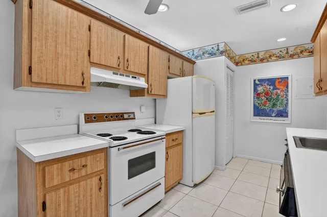 Boca Lago Country Club Homes Unit E photo 16