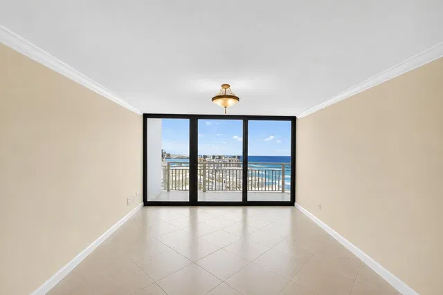 Tiara Singer Island Unit 31 B photo 5