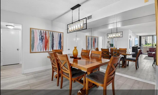 Singer Island Unit 405 photo 8
