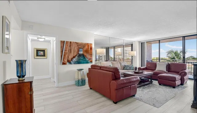 Singer Island Unit 405 photo 12
