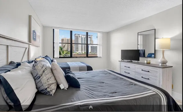 Singer Island Unit 405 photo 18